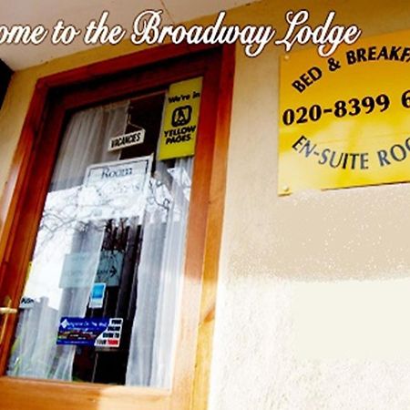 Broadway Lodge Bed And Breakfast Surbiton Exteriér fotografie