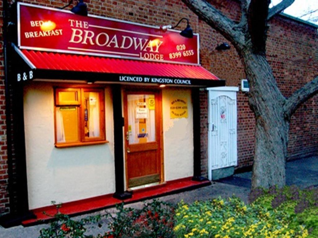 Broadway Lodge Bed And Breakfast Surbiton Exteriér fotografie